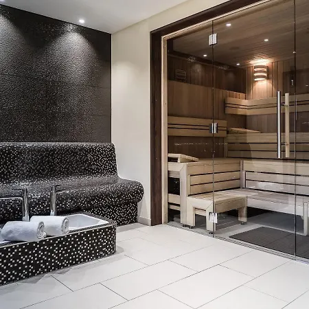 Plaza Premium Timmendorfer 4*
