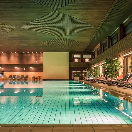 Plaza Premium Timmendorfer 4* تيميندورفير ستراند