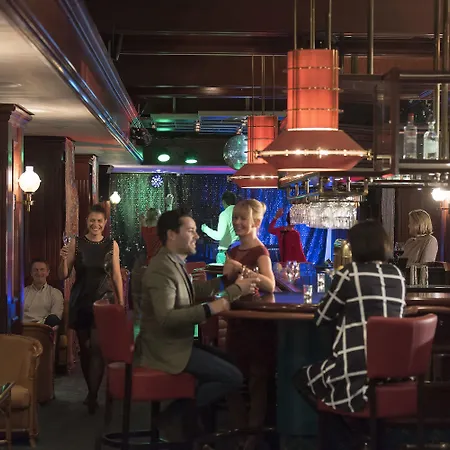 Plaza Premium Timmendorfer Hotel