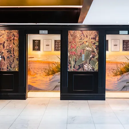 Plaza Premium Timmendorfer Hotell